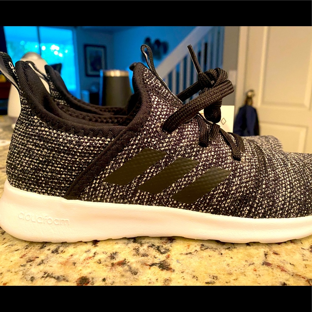 COPY - Adidas Cloudfoam 7.5 brand new!